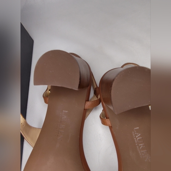 NIB Lauren Ralph Lauren Wescott Brown T-Strap Sandals - Picture 2 of 7